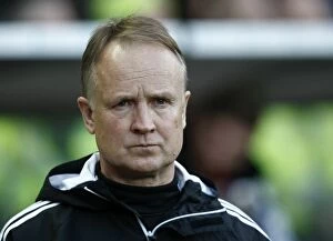 Images Dated 19th April 2013: Sean O'Driscoll Leads Bristol City in Championship Clash against Hull City, 2013