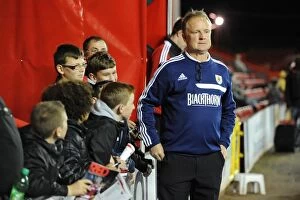 Images Dated 22nd October 2013: Sean O'Driscoll Leads Bristol City in Sky Bet League One Clash Against Brentford