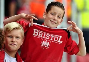 Images Dated 3rd October 2015: Sky Bet Championship Showdown: A Battle of Football Passion - Bristol City vs MK Dons at Ashton Gate
