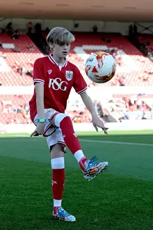 Sky Bet Championship Showdown: Bristol City vs Fulham at Ashton Gate Stadium (October 2015)