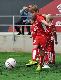 Sky Bet Championship Showdown: Bristol City vs Newcastle United at Ashton Gate (August 2016)
