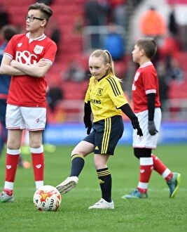 Images Dated 16th January 2016: Sky Bet Championship Showdown: Mascots and Action at Ashton Gate - Bristol City vs