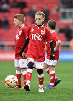 Images Dated 16th January 2016: Sky Bet Championship Showdown: Titanic Clash Between Bristol City