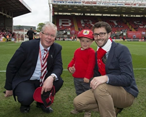 Sky Bet League One Showdown: Bristol City vs Walsall, May 2015 - A Clash of Football Titans