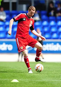 St Johnstone V Bristol City Prints: Stephen Pearson in Action: Bristol City vs St Johnstone, McDiarmid Park, 2012