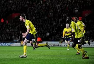 Images Dated 30th December 2011: Stephen Pearson Scores Championship-Winning Goal for Bristol City vs