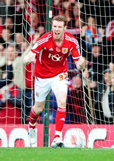 Stephen Pearson Scores First Goal for Bristol City in Championship Debut vs