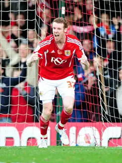 Stephen Pearson Scores First Goal for Bristol City vs Burnley (Championship, 05/11/2011)