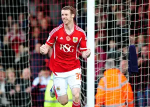 Stephen Pearson Scores First Goal for Bristol City vs Burnley (Championship, 05/11/2011)