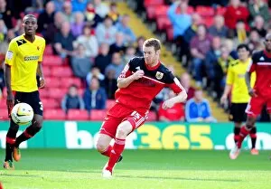 Images Dated 22nd September 2012: Stephen Pearson Shoots for Bristol City against Watford, Championship Match