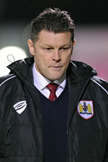Images Dated 6th January 2015: Steve Cotterill and Bristol City in Johnstone's Paint Trophy Area Final at Gillingham's