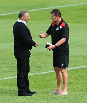 Steve Cotterill Engages with Ernie Arathoon: A Pre-Season Encounter at Twerton Park