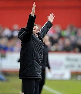 Images Dated 8th December 2013: Steve Cotterill Fires Up Bristol City in FA Cup Battle at Tamworth, December 2013