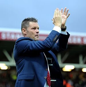 Images Dated 19th August 2015: Steve Cotterill Leads Bristol City Against Leeds United at Ashton Gate, 2015