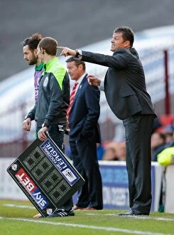 Images Dated 25th October 2014: Steve Cotterill Leads Bristol City at Oakwell Stadium, 25th October 2014