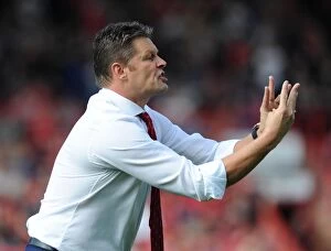 Images Dated 19th September 2015: Steve Cotterill Leads Bristol City in Sky Bet Championship Clash Against Reading