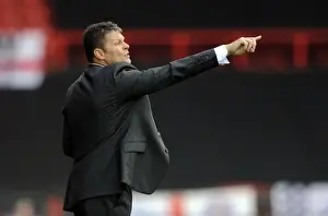 Steve Cotterill Leads Bristol City in Sky Bet League One Clash Against Scunthorpe United