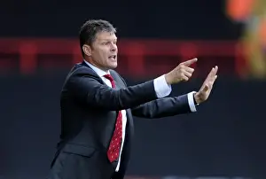 Steve Cotterill Leads Bristol City in Sky Bet League One Match against Scunthorpe United