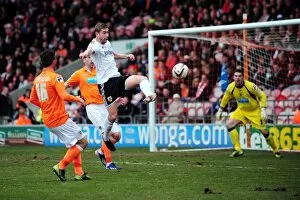 Blackpool V Bristol City Collection: Steven Davies Goal Attempt vs Blackpool, Npower Championship 2013