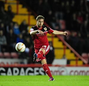 Images Dated 2nd October 2012: Steven Davies Goes for Glory: A Moment from the Bristol City vs. Millwall Championship Clash