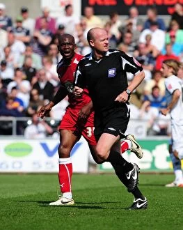 Images Dated 18th April 2009: Swansea vs. Bristol City: The Rivalry - Season 08-09