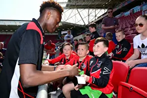 Tammy Abraham of Bristol City Signs Autographs at Ashton Gate: Bristol City vs. Wolverhampton Wanderers, Sky Bet Championship