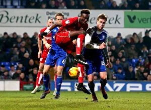 Images Dated 30th December 2016: Tammy Abraham in Control: Ipswich Town vs. Bristol City Championship Clash (December 2016)