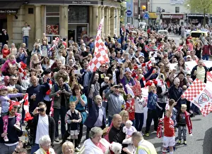 Automatic Prints: Thousands Greet Bristol City: Unforgettable Homecoming Celebration (Joe Meredith/JMP)