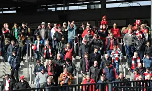 Thousands of Passionate Bristol City Fans Converge on Wembley Stadium for Johnstone's Paint Final