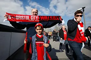 Thousands of Passionate Bristol City Fans Converge on Wembley Stadium for the Johnstones Paint Trophy Final