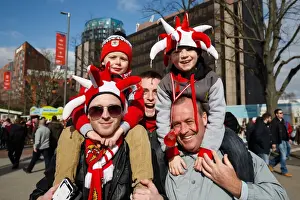 Thousands of Passionate Bristol City Fans Converge on Wembley Stadium for the Johnstones Paint Trophy Final