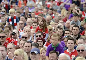 Automatic Prints: Thousands of Passionate Bristol City FC Fans Pack Lloyds Amphitheater (2015)