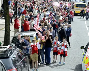 Automatic Prints: Thousands Turn Out for Euphoric Bristol City Welcome-Home Parade