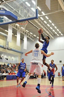 Images Dated 12th December 2014: Thrilling BBL Cup Semi-Final: Flyers vs. Rocks - Bree Perine's Intense Performance