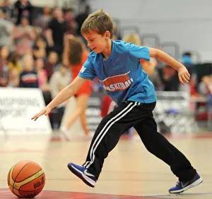 Thrilling British Basketball League Match: Flyers vs. Eagles at SGS Wise Campus (November 2014)