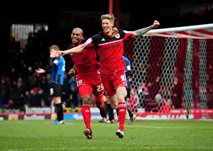 Thrilling Goal Celebration: Stead and Elliott's Unforgettable Moment at Ashton Gate (Bristol City vs)