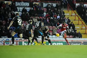 Thrilling Moment: Jay Emmanuel-Thomas Scores for Bristol City in Sky Bet League One at Ashton Gate