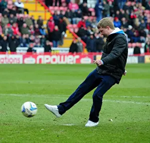 Thrilling Penalty Shootout: Bristol City vs Sheffield Wednesday at Ashton Gate, 2013