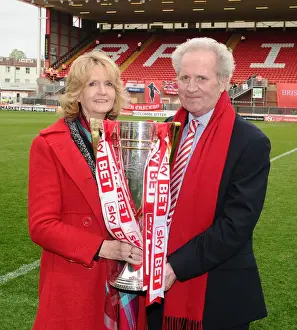 Thrilling Sky Bet League One Showdown: Bristol City vs Walsall at Ashton Gate, May 2015