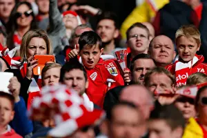 Triumphant Moment: Bristol City FC Celebrates Johnstones Paint Trophy Victory at Wembley