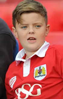 Unwavering Passion of Bristol City Fans at Swindon Town vs. Bristol City, Sky Bet League One (November 15, 2014)