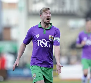 Wade Elliott in Action: Notts County vs. Bristol City, Sky Bet League One, August 2014