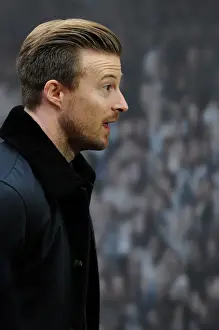 Meet And Greet Prints: Wade Elliott of Bristol City Being Interviewed at Cabot Circus during JPT Match