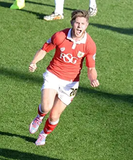 Framed Print : Wes Burns Scores Dramatic Winning Goal for Bristol City in Sky Bet League One