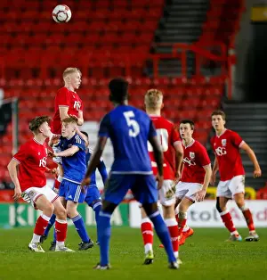 Young Star George Dowling in Action: Bristol City U18 vs Cardiff City U18 at Ashton Gate Stadium